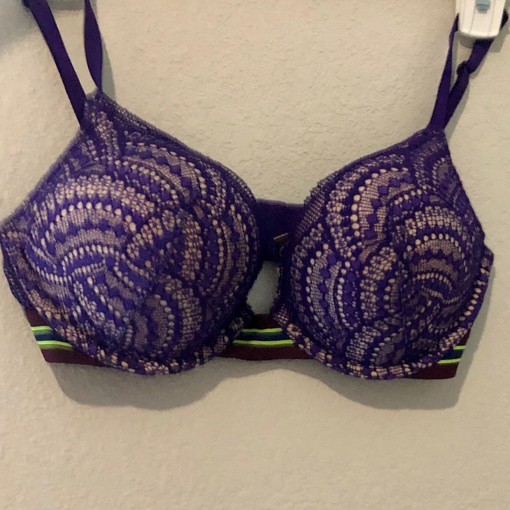 Victoria Secret Bombshell Bra